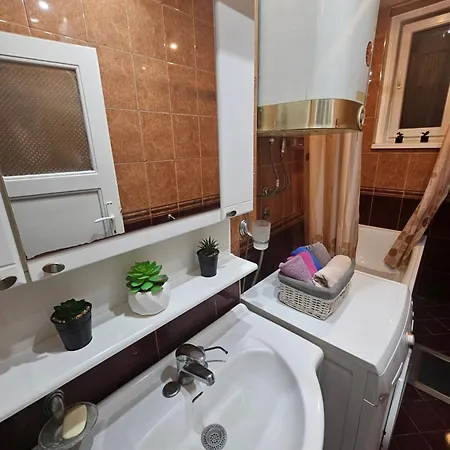 Kalina Apartment *